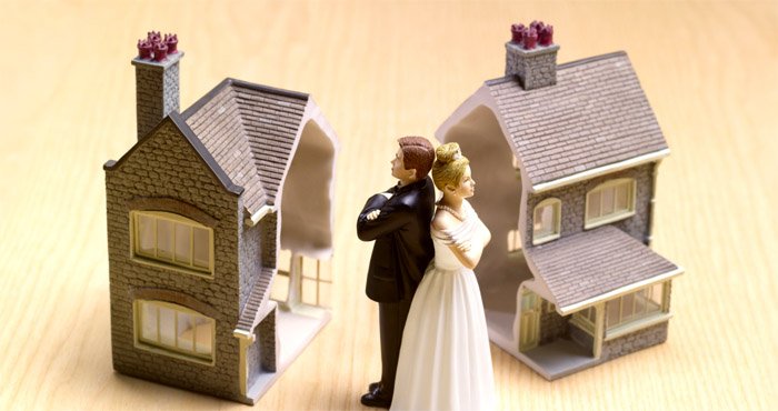 Делятся ли кредиты при разводе