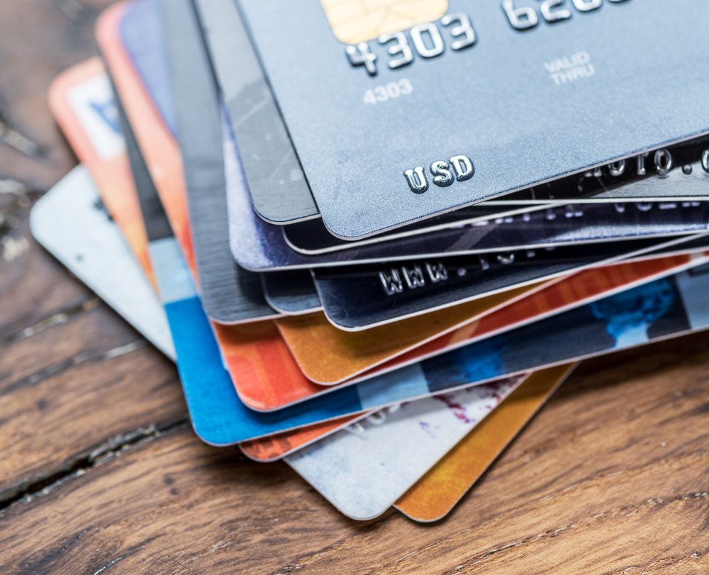 Кредитные карты с большим лимитом стали выдавать чаще