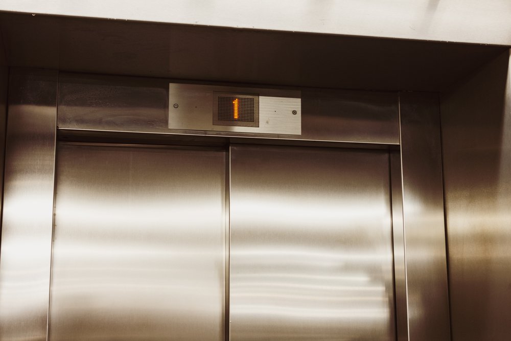 В Ставрополе жители возьмут кредит, чтобы заменить аварийные лифты