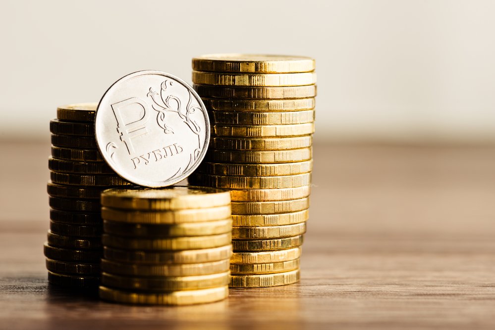 Курс рубля может снизиться уже в мае
