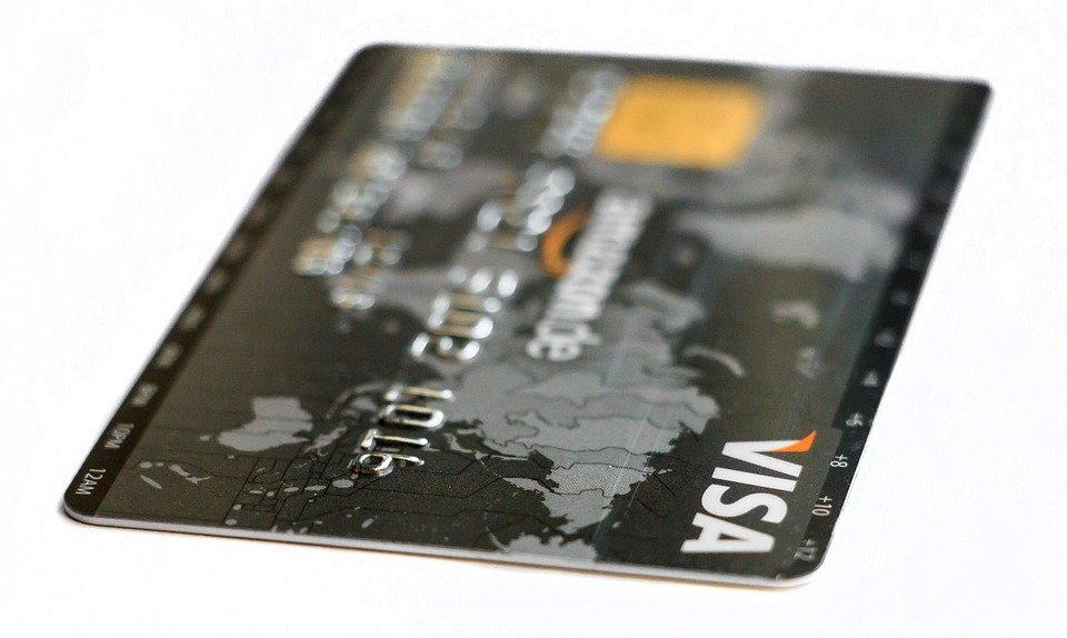 Visa повысит лимит платежа по картам без ввода ПИН-кода