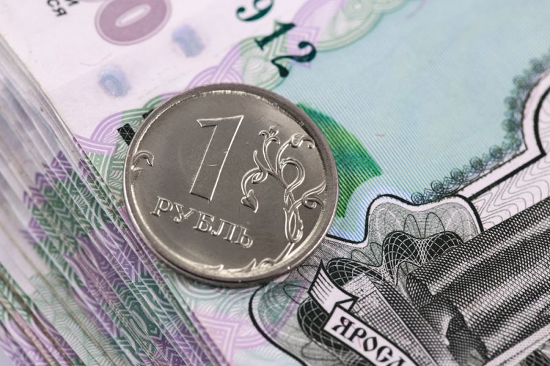 Минимальная зарплата в Санкт-Петербурге на 2019 год Минимальная зарплата в Санкт-Петербурге на 2019 год
